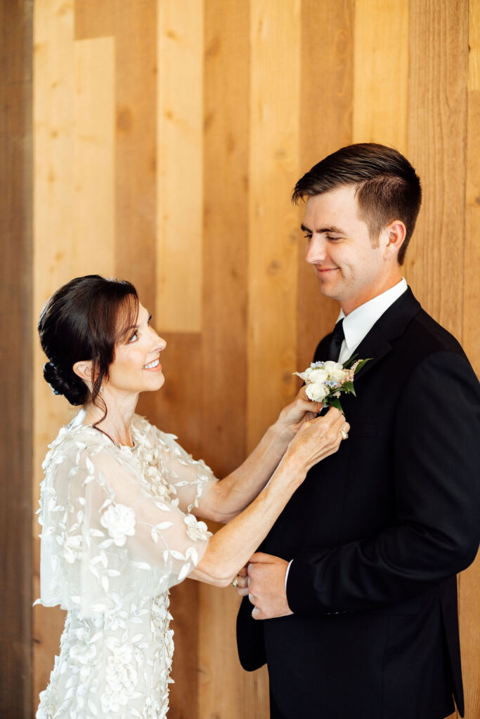 groom getting ready for the wedding ceremony